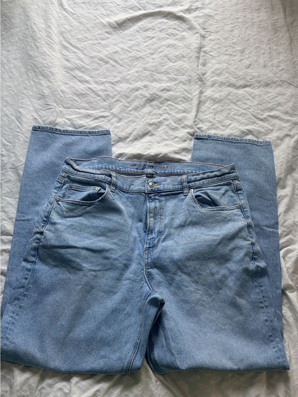 American Eagle Outfitters Light Wash Straight-Leg Jeans